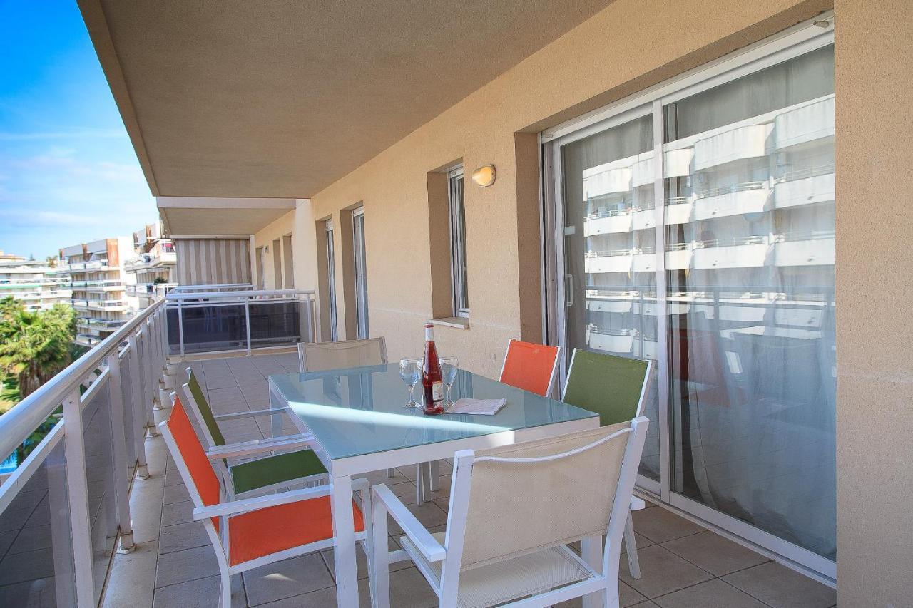 Uhc Ventura Park Apartments Salou Habitación foto